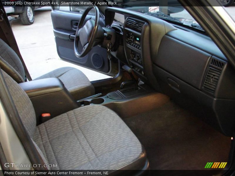 Silverstone Metallic / Agate Black 2000 Jeep Cherokee Sport 4x4