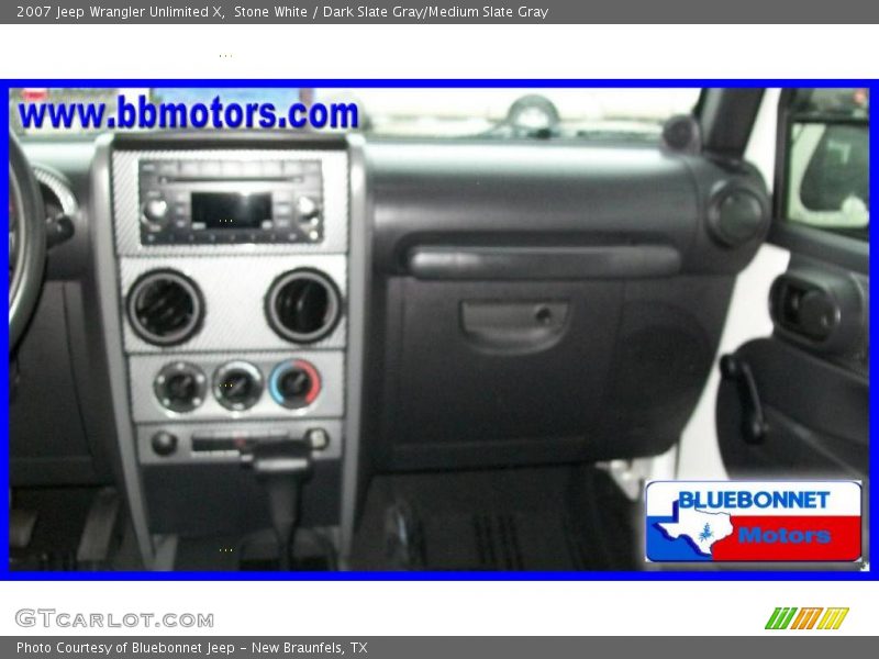 Stone White / Dark Slate Gray/Medium Slate Gray 2007 Jeep Wrangler Unlimited X