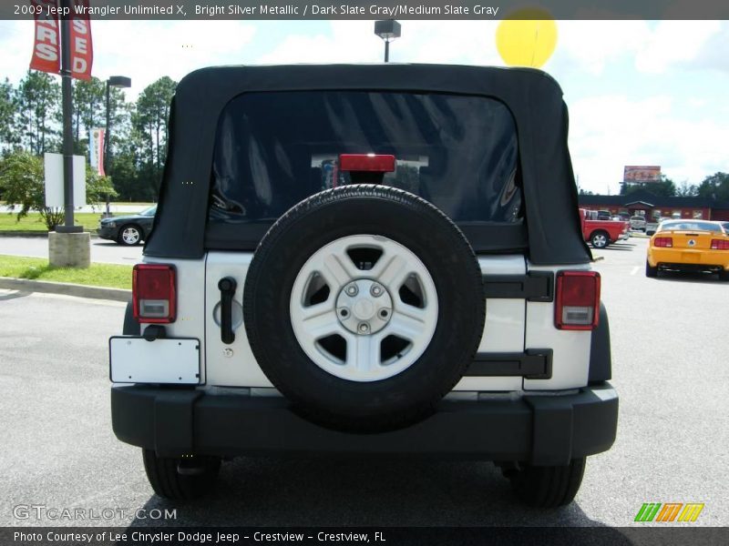 Bright Silver Metallic / Dark Slate Gray/Medium Slate Gray 2009 Jeep Wrangler Unlimited X