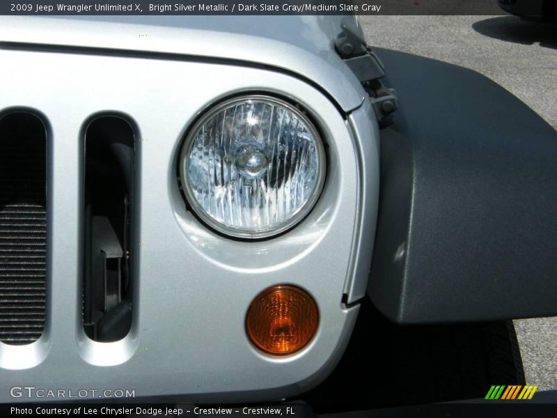 Bright Silver Metallic / Dark Slate Gray/Medium Slate Gray 2009 Jeep Wrangler Unlimited X