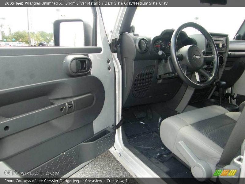 Bright Silver Metallic / Dark Slate Gray/Medium Slate Gray 2009 Jeep Wrangler Unlimited X
