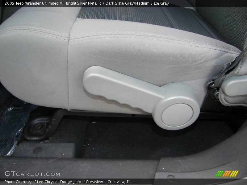 Bright Silver Metallic / Dark Slate Gray/Medium Slate Gray 2009 Jeep Wrangler Unlimited X