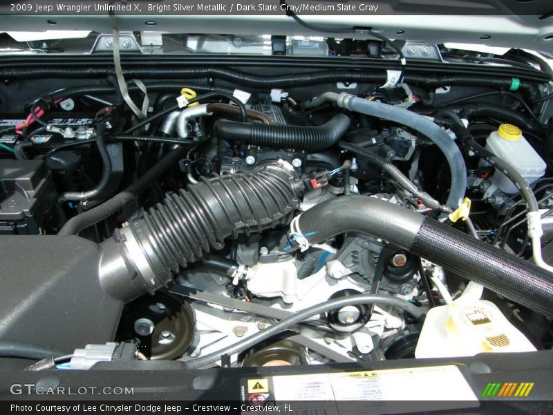 Bright Silver Metallic / Dark Slate Gray/Medium Slate Gray 2009 Jeep Wrangler Unlimited X