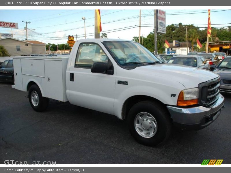 Oxford White / Medium Graphite 2001 Ford F250 Super Duty XL Regular Cab Commercial Chassis