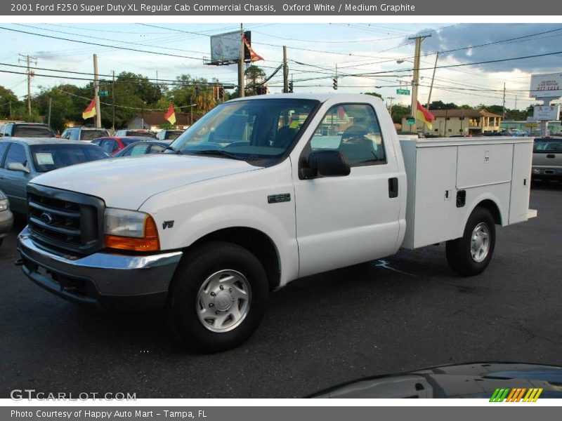 Oxford White / Medium Graphite 2001 Ford F250 Super Duty XL Regular Cab Commercial Chassis