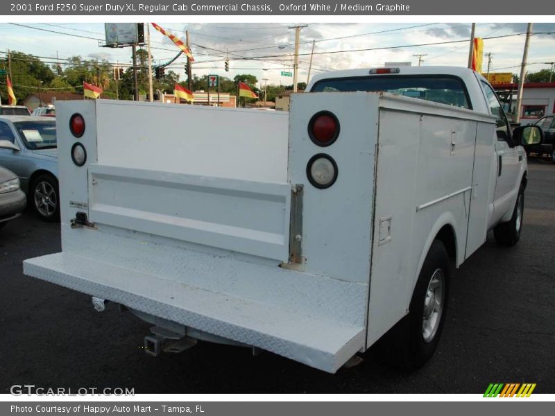Oxford White / Medium Graphite 2001 Ford F250 Super Duty XL Regular Cab Commercial Chassis