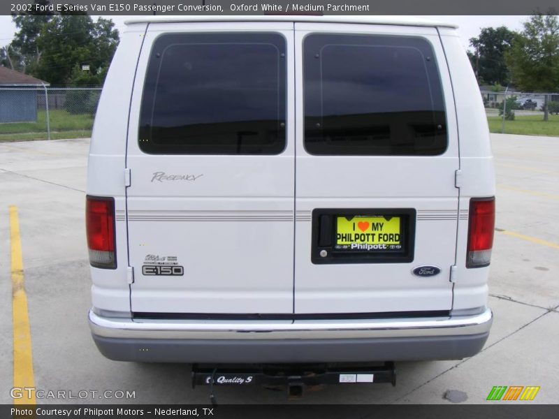 Oxford White / Medium Parchment 2002 Ford E Series Van E150 Passenger Conversion