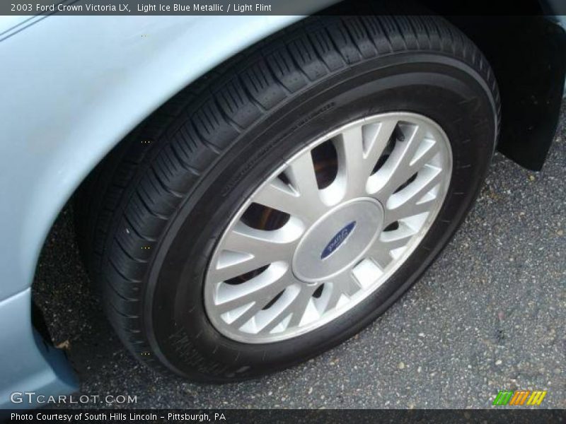 Light Ice Blue Metallic / Light Flint 2003 Ford Crown Victoria LX