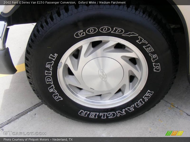 Oxford White / Medium Parchment 2002 Ford E Series Van E150 Passenger Conversion