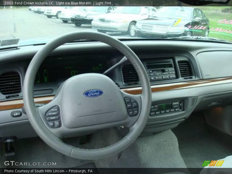 Light Ice Blue Metallic / Light Flint 2003 Ford Crown Victoria LX