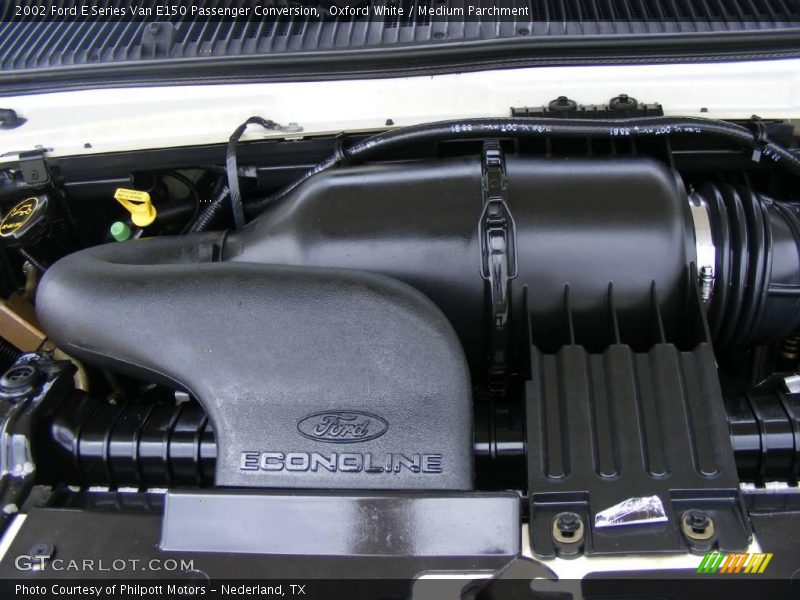 Oxford White / Medium Parchment 2002 Ford E Series Van E150 Passenger Conversion