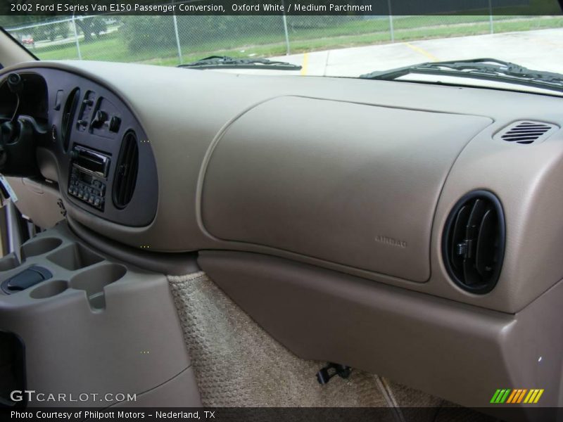 Oxford White / Medium Parchment 2002 Ford E Series Van E150 Passenger Conversion