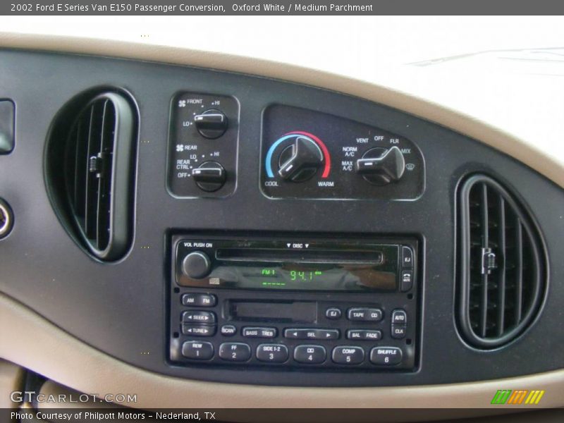 Oxford White / Medium Parchment 2002 Ford E Series Van E150 Passenger Conversion