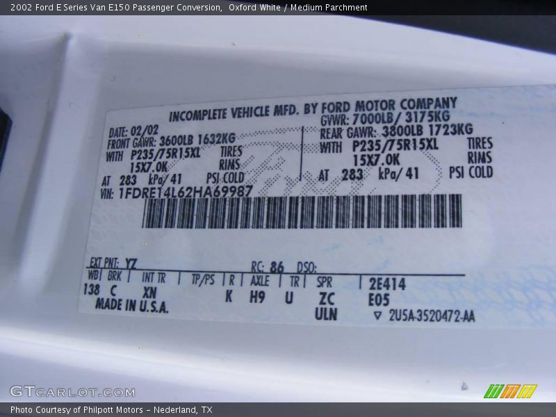 Oxford White / Medium Parchment 2002 Ford E Series Van E150 Passenger Conversion