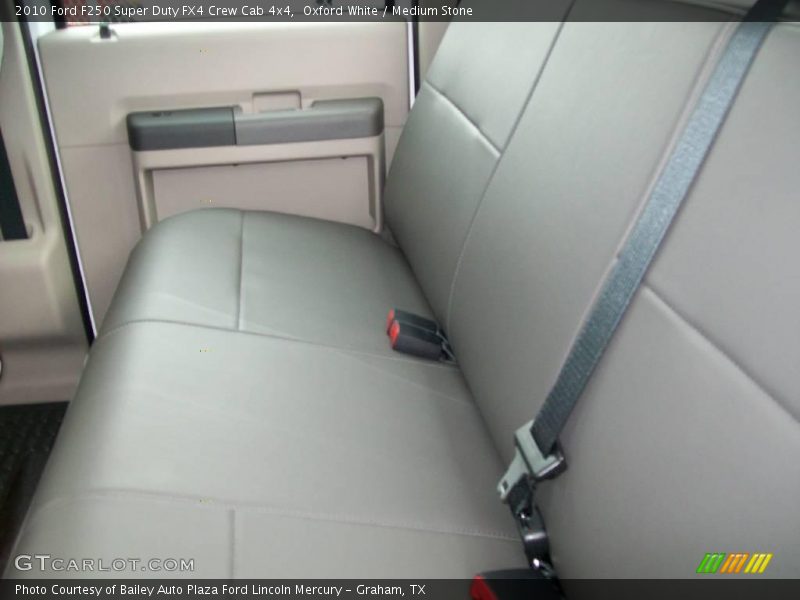 Oxford White / Medium Stone 2010 Ford F250 Super Duty FX4 Crew Cab 4x4