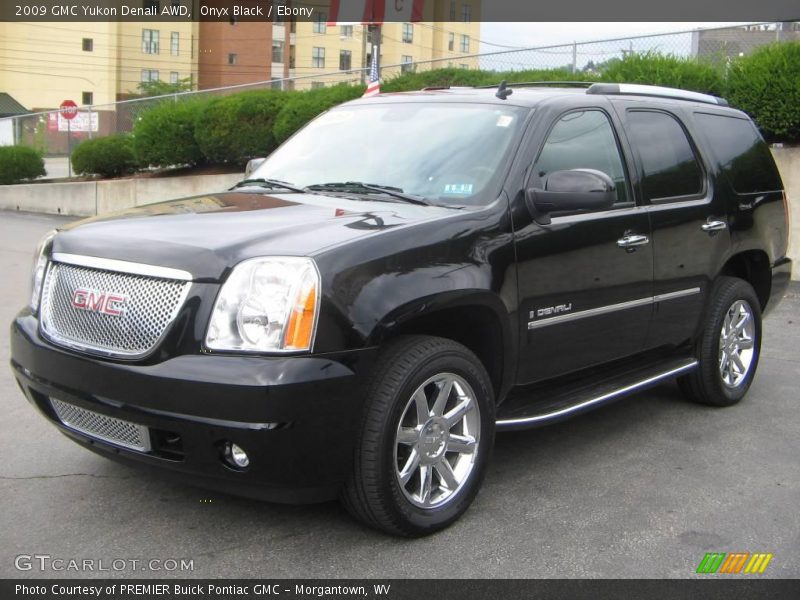 Onyx Black / Ebony 2009 GMC Yukon Denali AWD