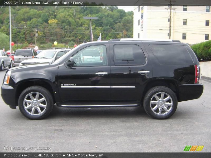 Onyx Black / Ebony 2009 GMC Yukon Denali AWD