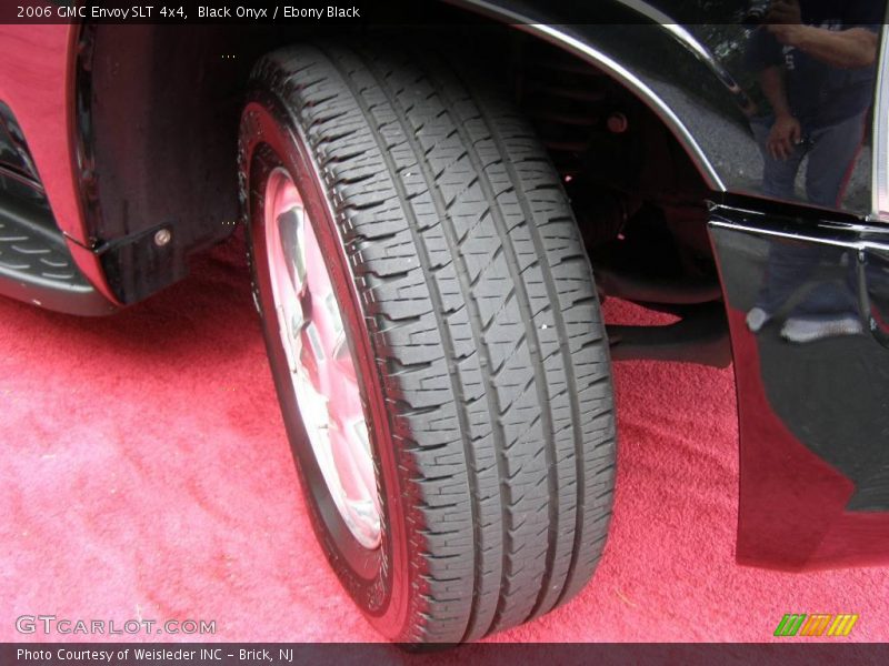 Black Onyx / Ebony Black 2006 GMC Envoy SLT 4x4
