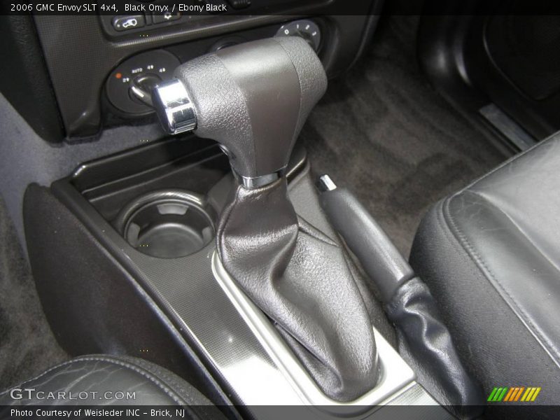 Black Onyx / Ebony Black 2006 GMC Envoy SLT 4x4
