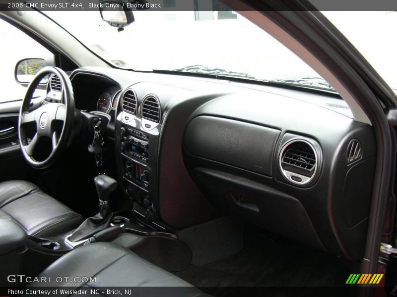 Black Onyx / Ebony Black 2006 GMC Envoy SLT 4x4