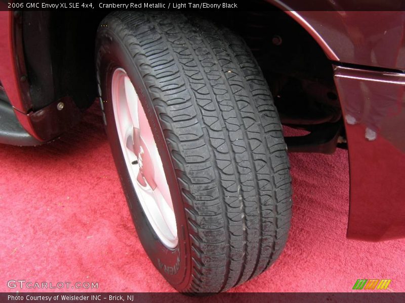 Cranberry Red Metallic / Light Tan/Ebony Black 2006 GMC Envoy XL SLE 4x4
