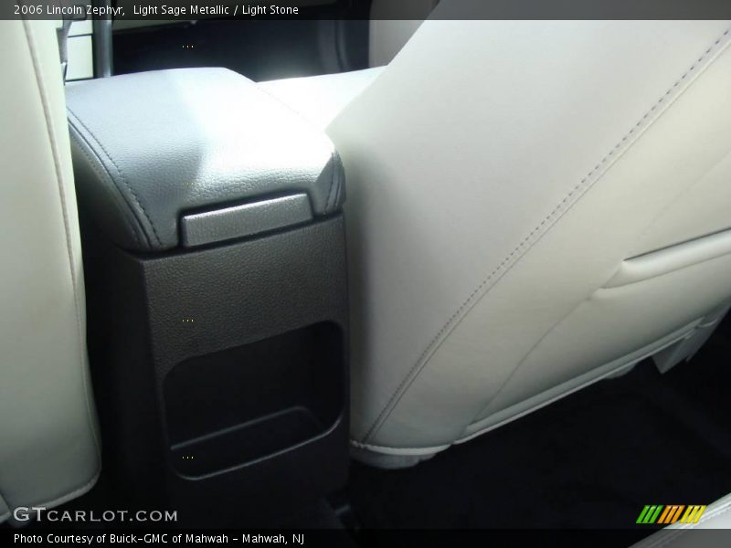 Light Sage Metallic / Light Stone 2006 Lincoln Zephyr