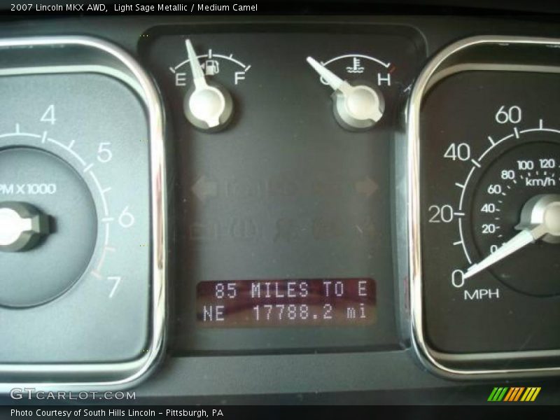 Light Sage Metallic / Medium Camel 2007 Lincoln MKX AWD