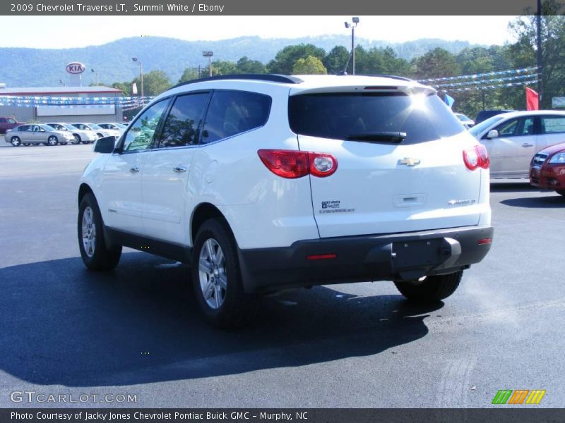 Summit White / Ebony 2009 Chevrolet Traverse LT