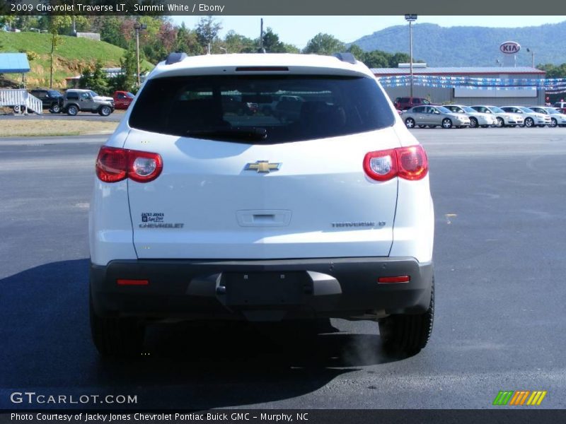 Summit White / Ebony 2009 Chevrolet Traverse LT