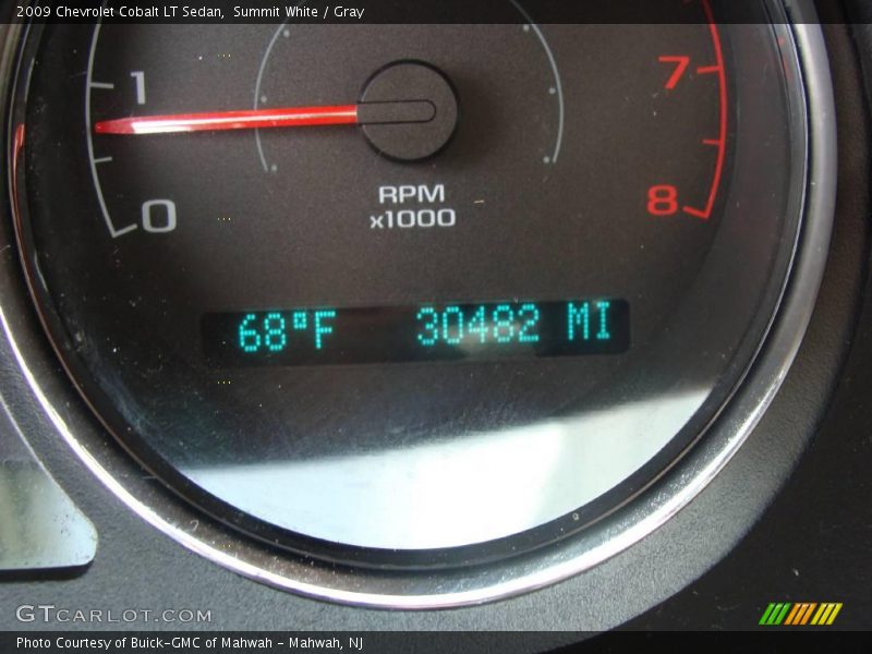 Summit White / Gray 2009 Chevrolet Cobalt LT Sedan