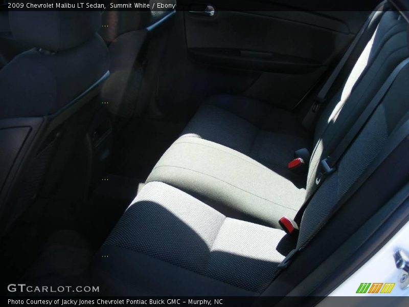 Summit White / Ebony 2009 Chevrolet Malibu LT Sedan