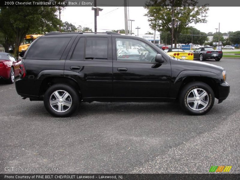Black / Ebony 2009 Chevrolet TrailBlazer LT 4x4