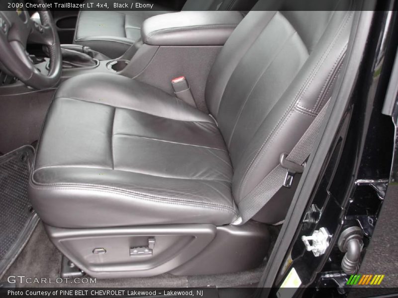 Black / Ebony 2009 Chevrolet TrailBlazer LT 4x4