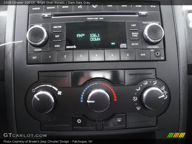 Bright Silver Metallic / Dark Slate Gray 2008 Chrysler 300 LX