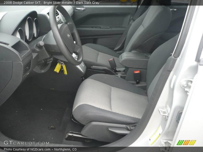 Bright Silver Metallic / Dark Slate Gray 2008 Dodge Caliber SXT