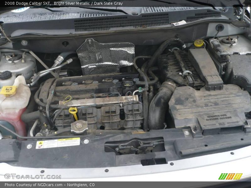 Bright Silver Metallic / Dark Slate Gray 2008 Dodge Caliber SXT