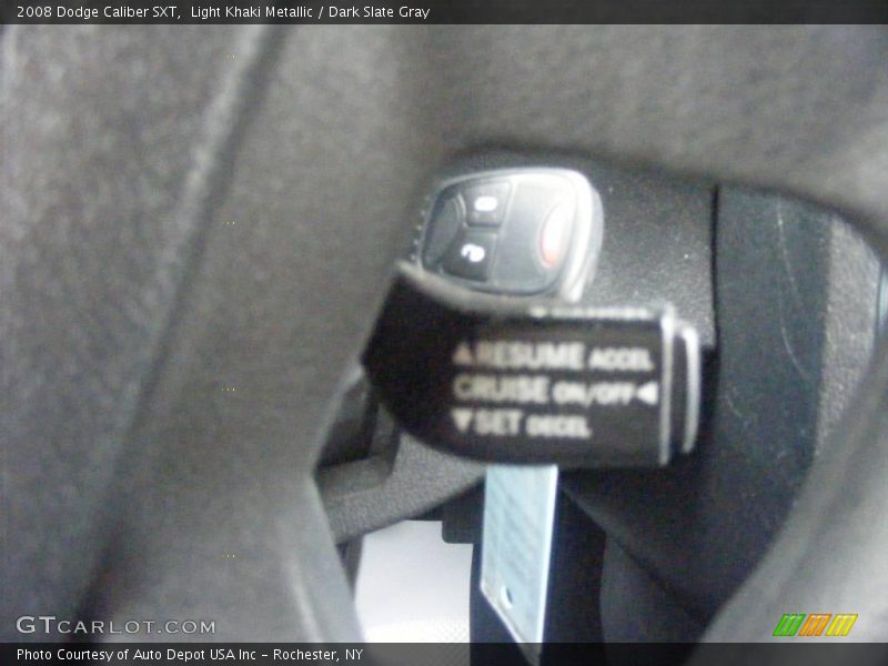 Light Khaki Metallic / Dark Slate Gray 2008 Dodge Caliber SXT