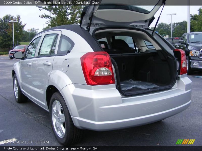 Bright Silver Metallic / Dark Slate Gray 2009 Dodge Caliber SXT