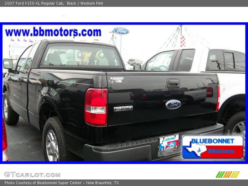 Black / Medium Flint 2007 Ford F150 XL Regular Cab
