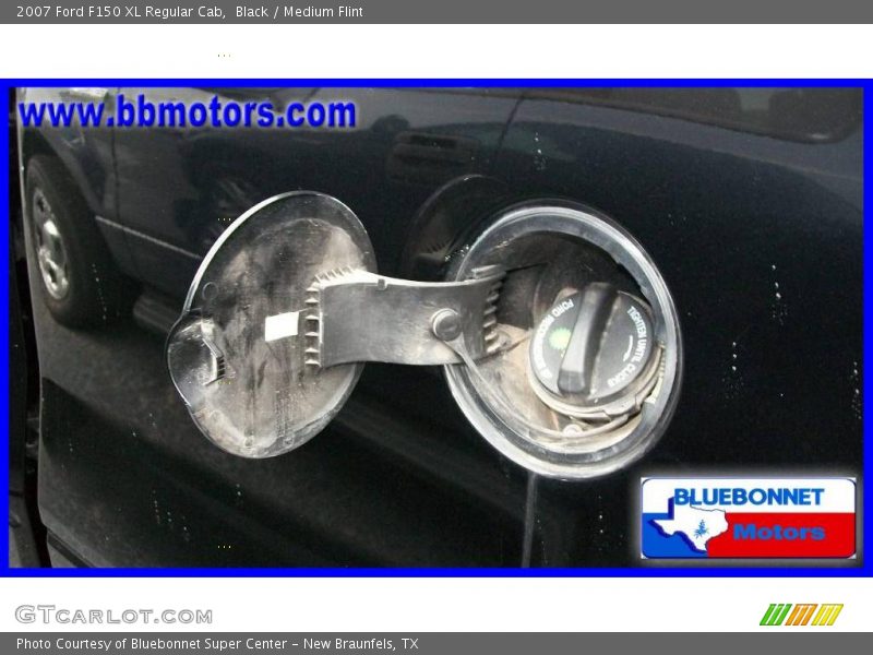Black / Medium Flint 2007 Ford F150 XL Regular Cab