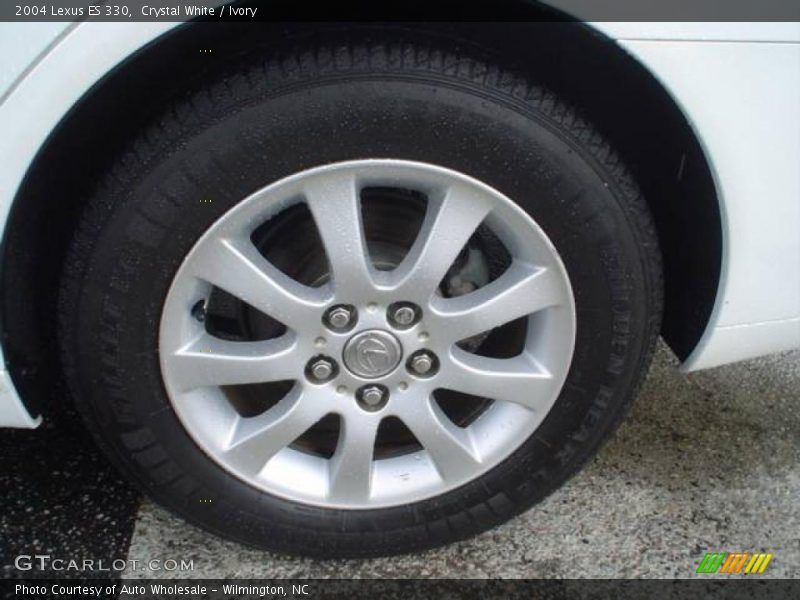 Crystal White / Ivory 2004 Lexus ES 330