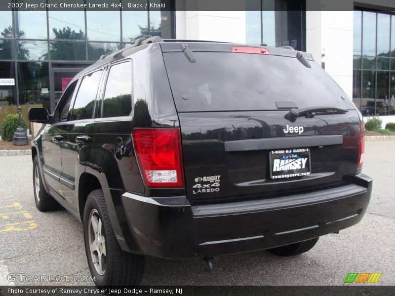 Black / Khaki 2007 Jeep Grand Cherokee Laredo 4x4