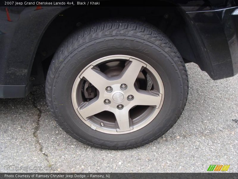 Black / Khaki 2007 Jeep Grand Cherokee Laredo 4x4
