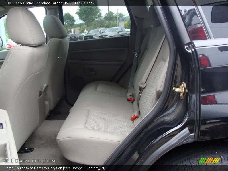 Black / Khaki 2007 Jeep Grand Cherokee Laredo 4x4