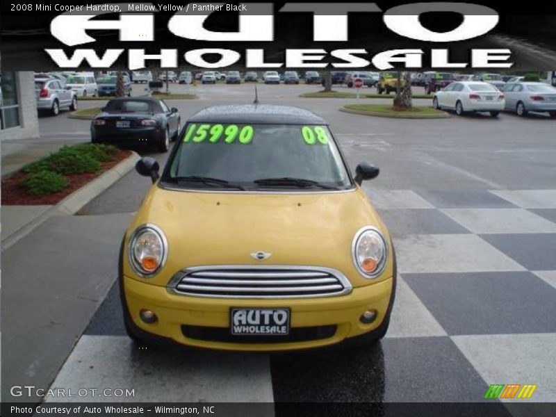 Mellow Yellow / Panther Black 2008 Mini Cooper Hardtop