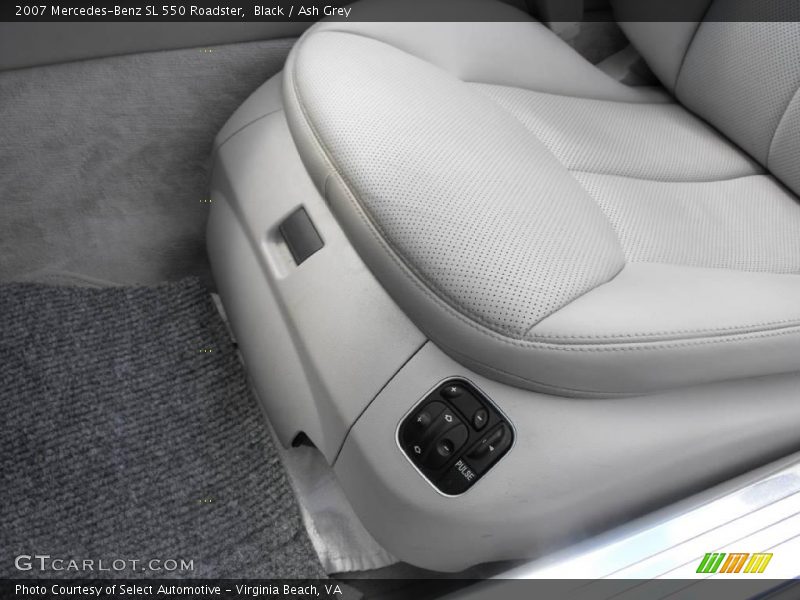 Black / Ash Grey 2007 Mercedes-Benz SL 550 Roadster
