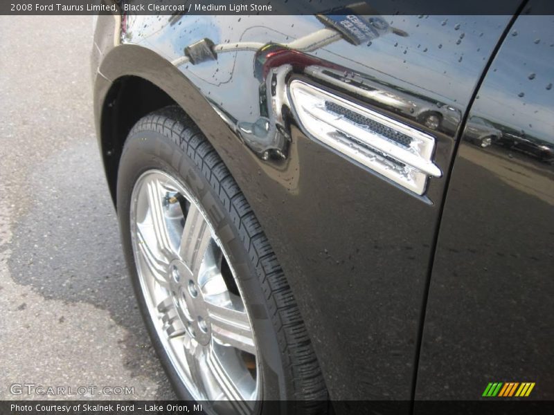 Black Clearcoat / Medium Light Stone 2008 Ford Taurus Limited