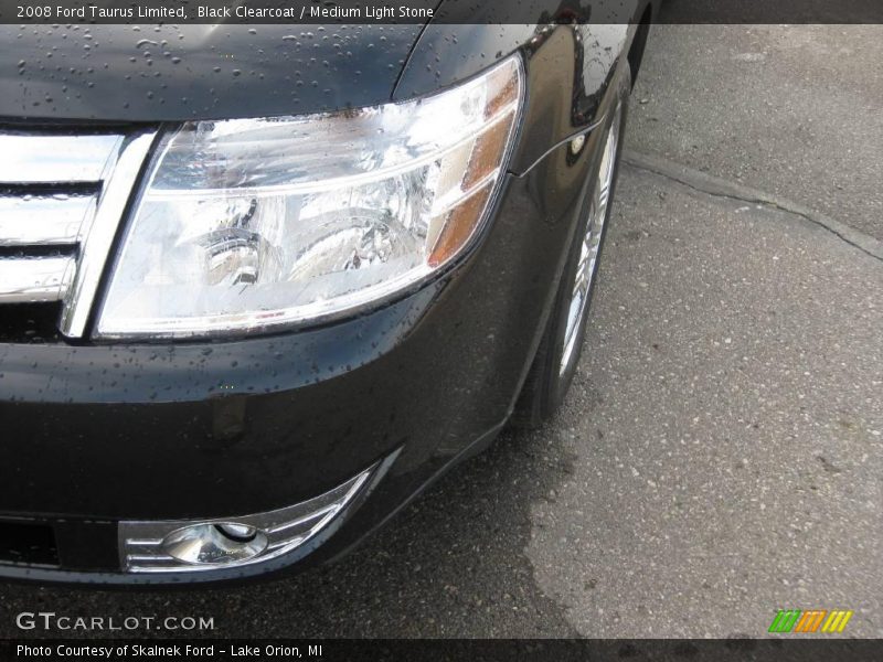Black Clearcoat / Medium Light Stone 2008 Ford Taurus Limited
