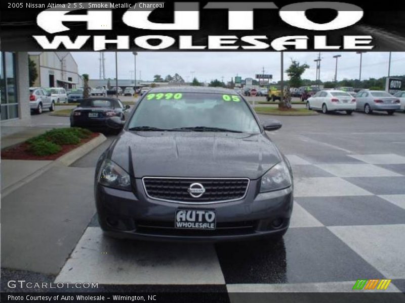 Smoke Metallic / Charcoal 2005 Nissan Altima 2.5 S