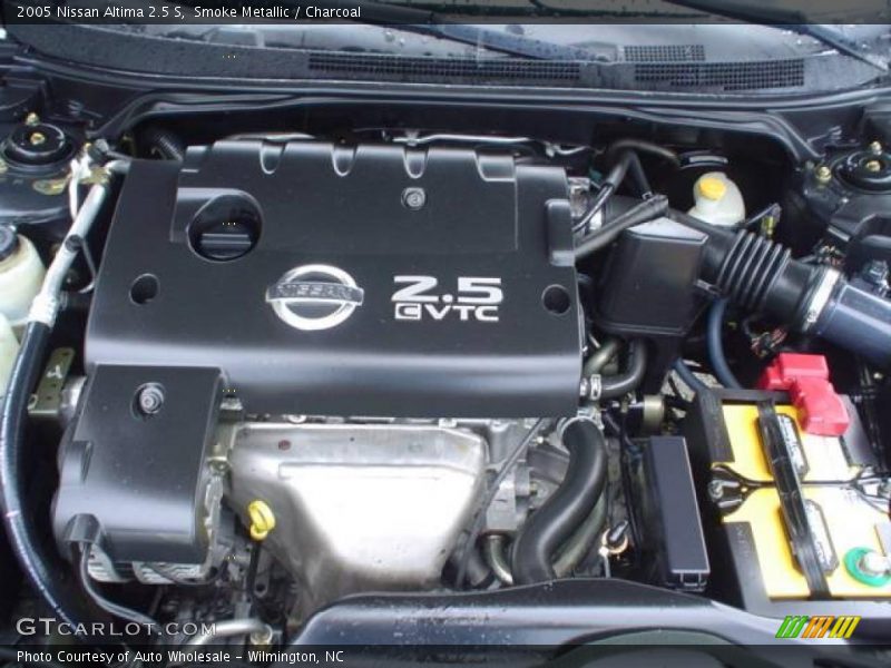 Smoke Metallic / Charcoal 2005 Nissan Altima 2.5 S